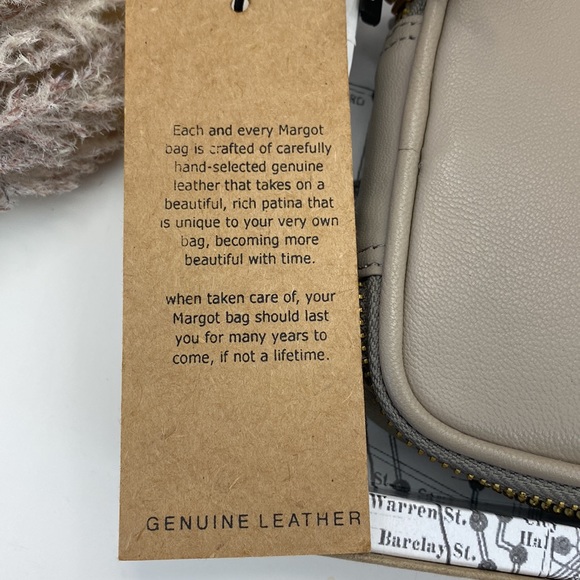 Margot 2 piece boxed jewelry case & card case set NWT!  Genuine leather - Picture 2 of 16